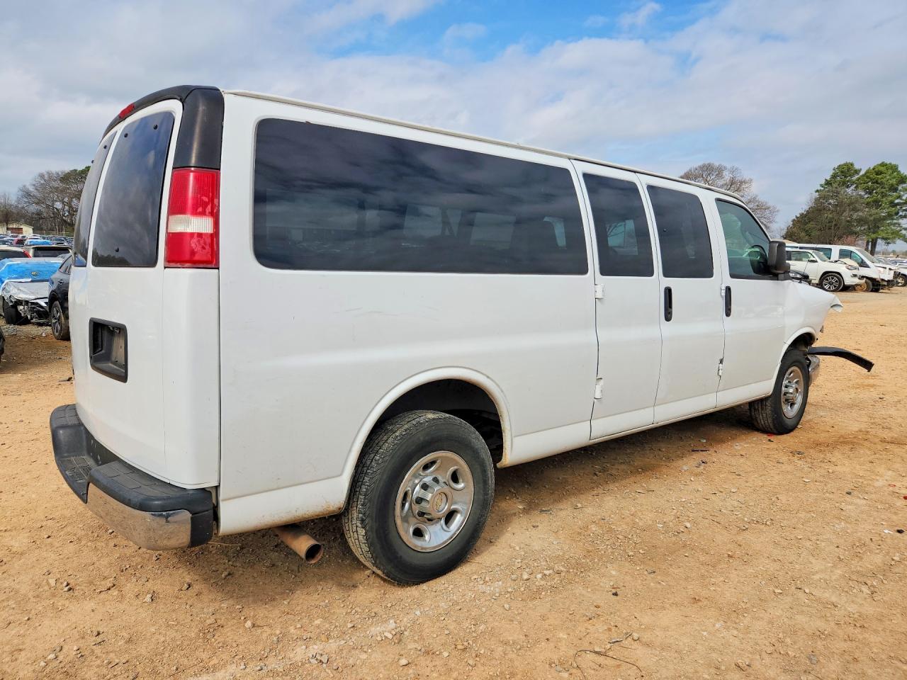 2016 Chevrolet Express G3500 Lt - zdjęcie 3