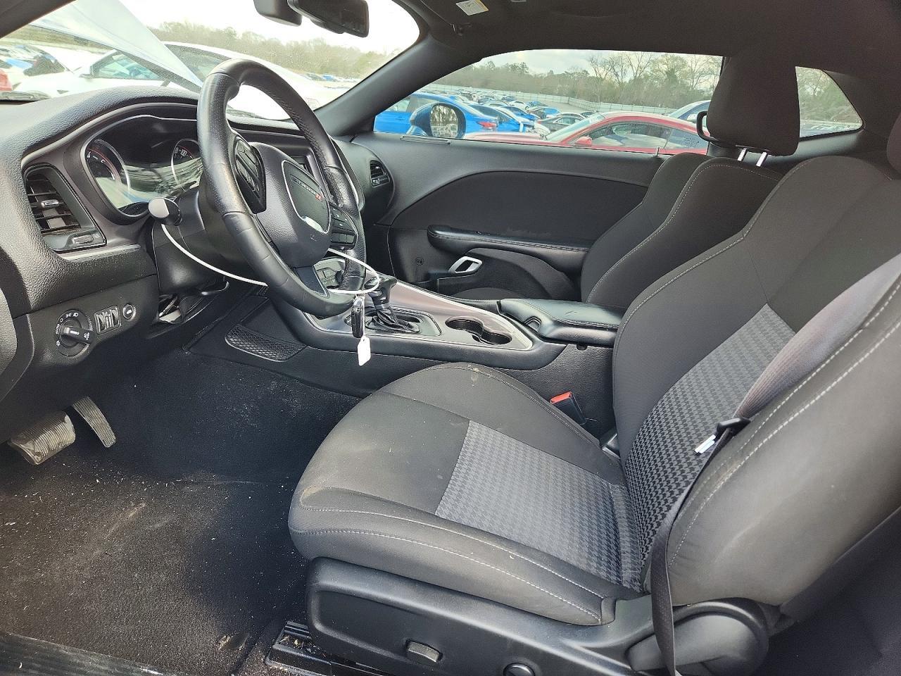 2022 Dodge Challenger Gt - zdjęcie 7