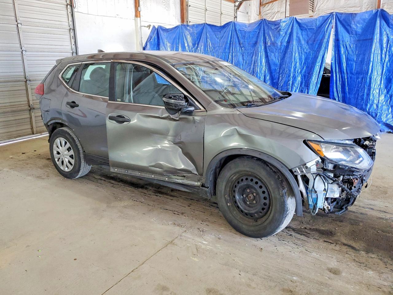 2018 Nissan Rogue S - zdjęcie 4