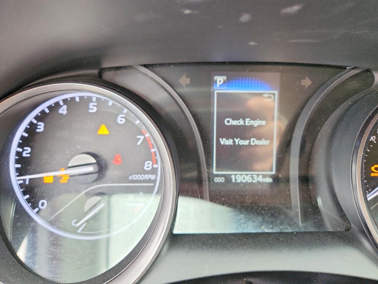 2022 Toyota Camry Se - zdjęcie 9