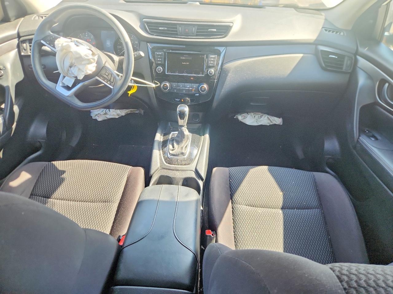 2020 Nissan Rogue Sport S - zdjęcie 8