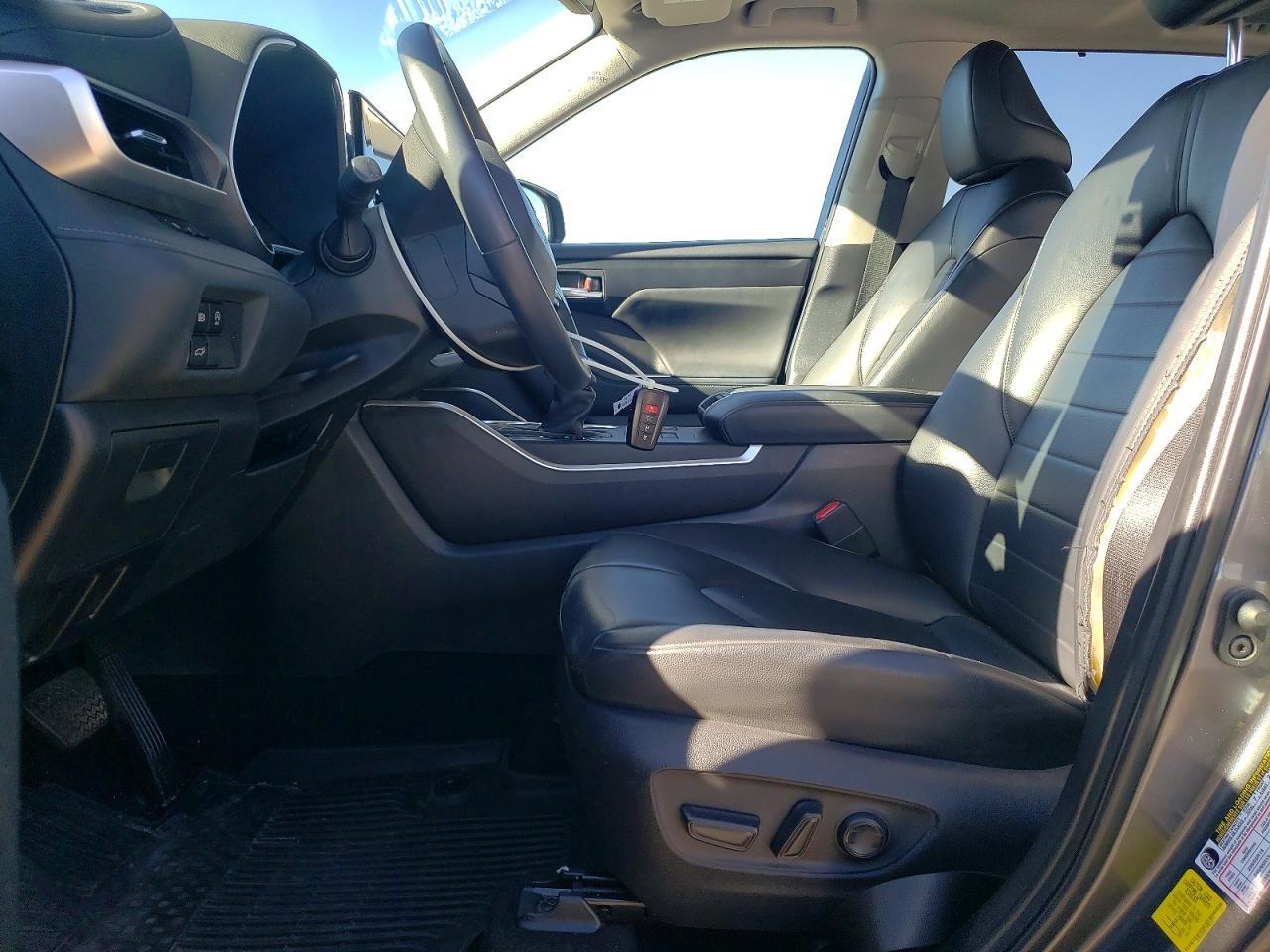 2023 Toyota Highlander Xle - zdjęcie 7