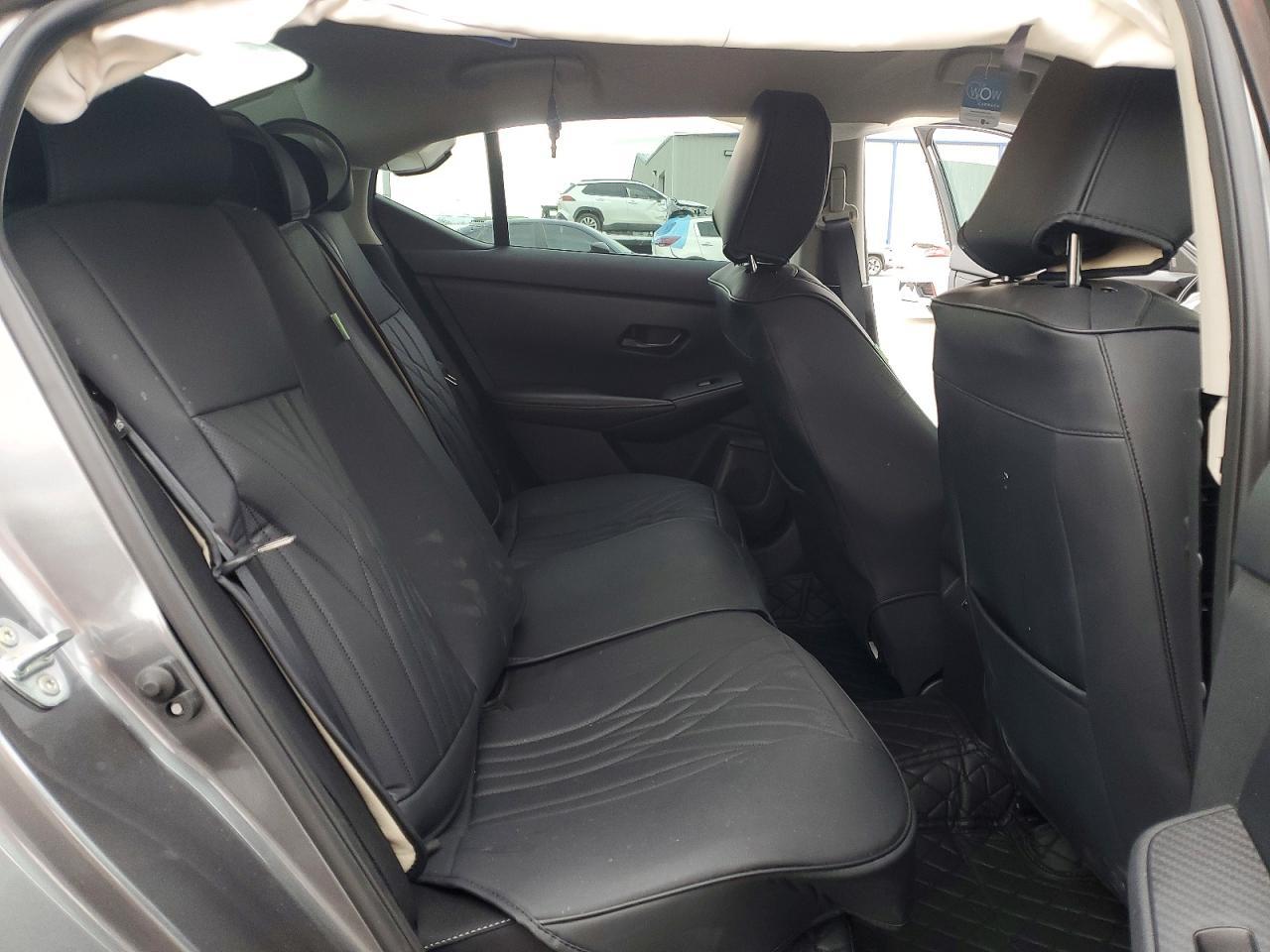 2025 Nissan Sentra Sv - zdjęcie 10