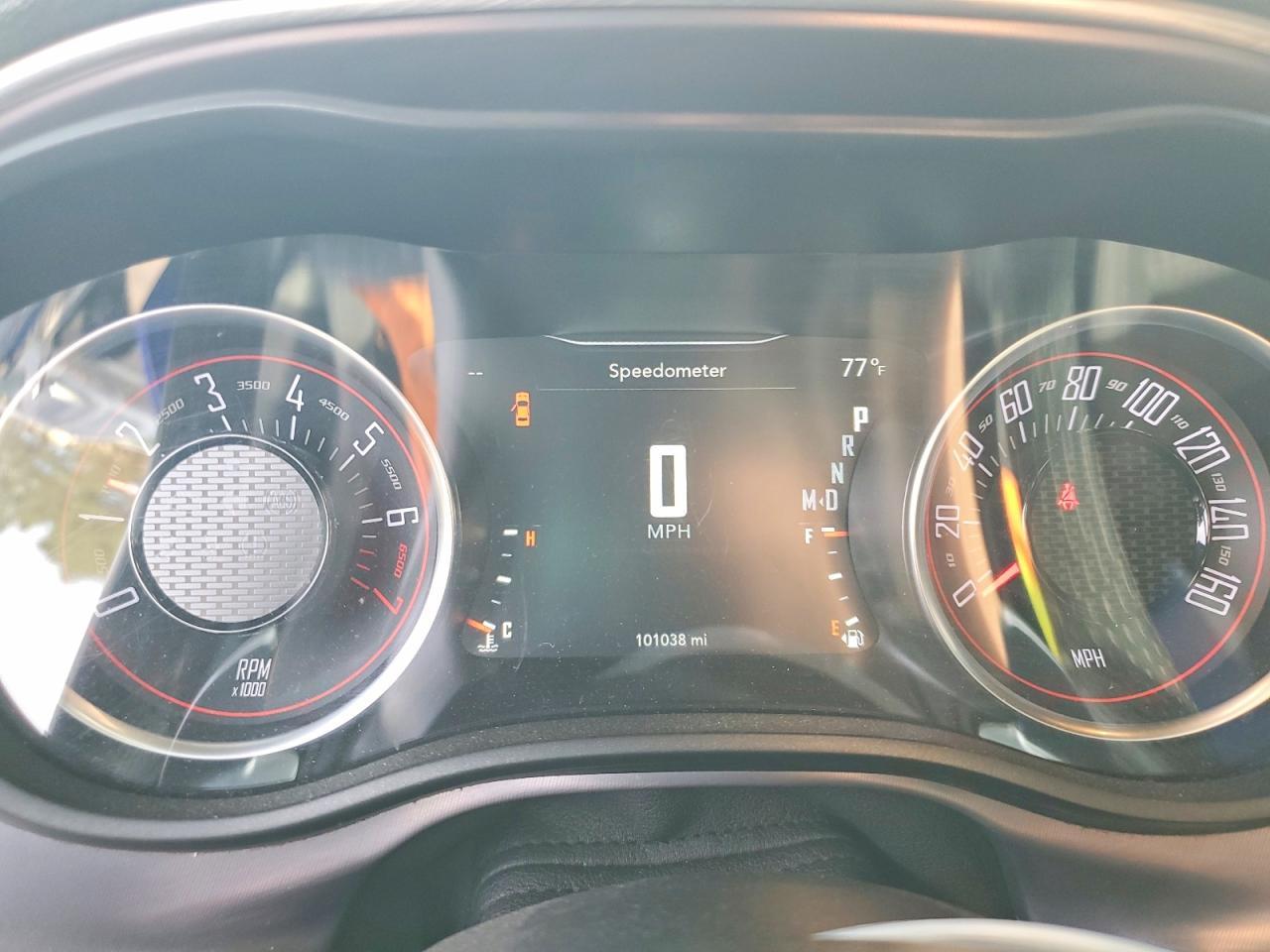 2019 Dodge Challenger Gt - zdjęcie 9