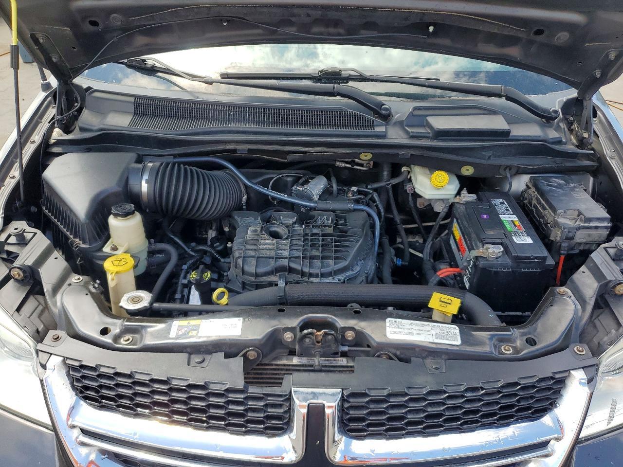 2016 Dodge Grand Caravan Sxt - zdjęcie 12