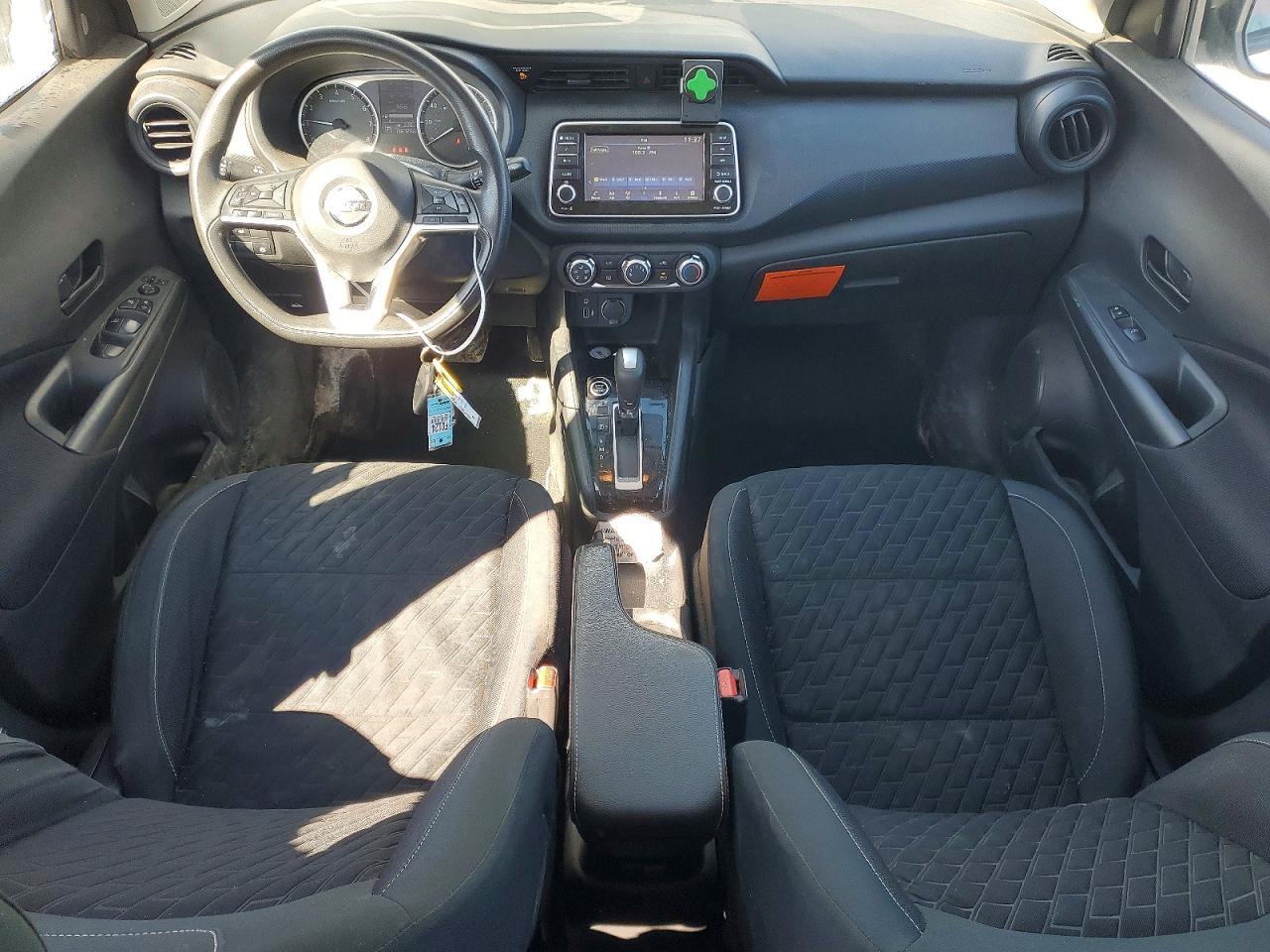 2021 Nissan Kicks S - zdjęcie 8