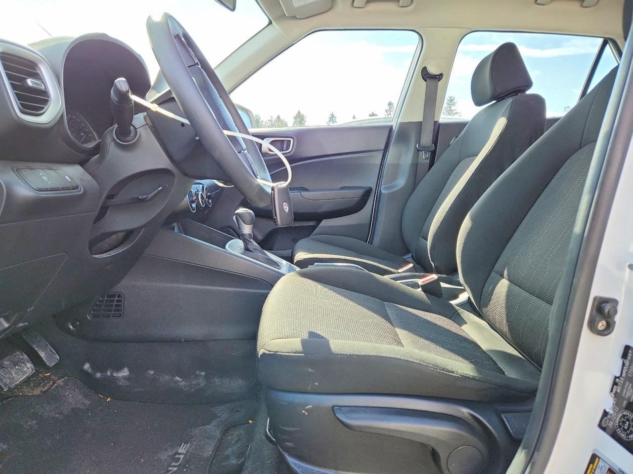 2022 Hyundai Venue Se - zdjęcie 7