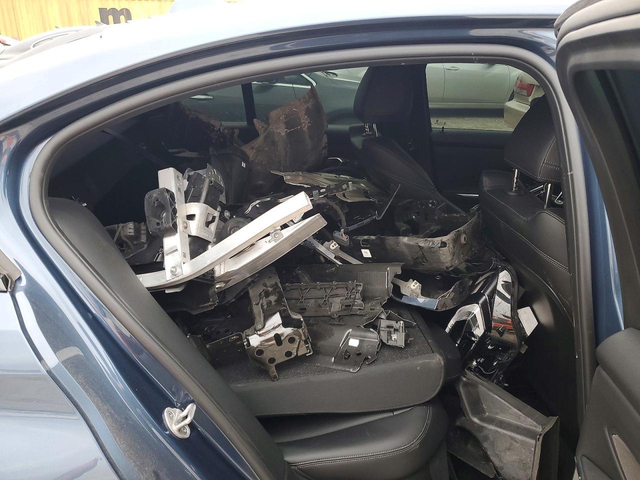 2025 BMW M340Xi - zdjęcie 10