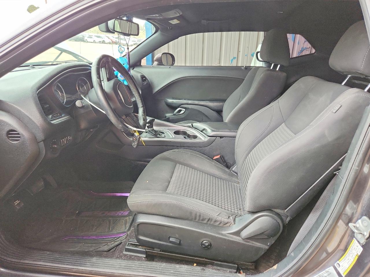 2016 Dodge Challenger Sxt - zdjęcie 7