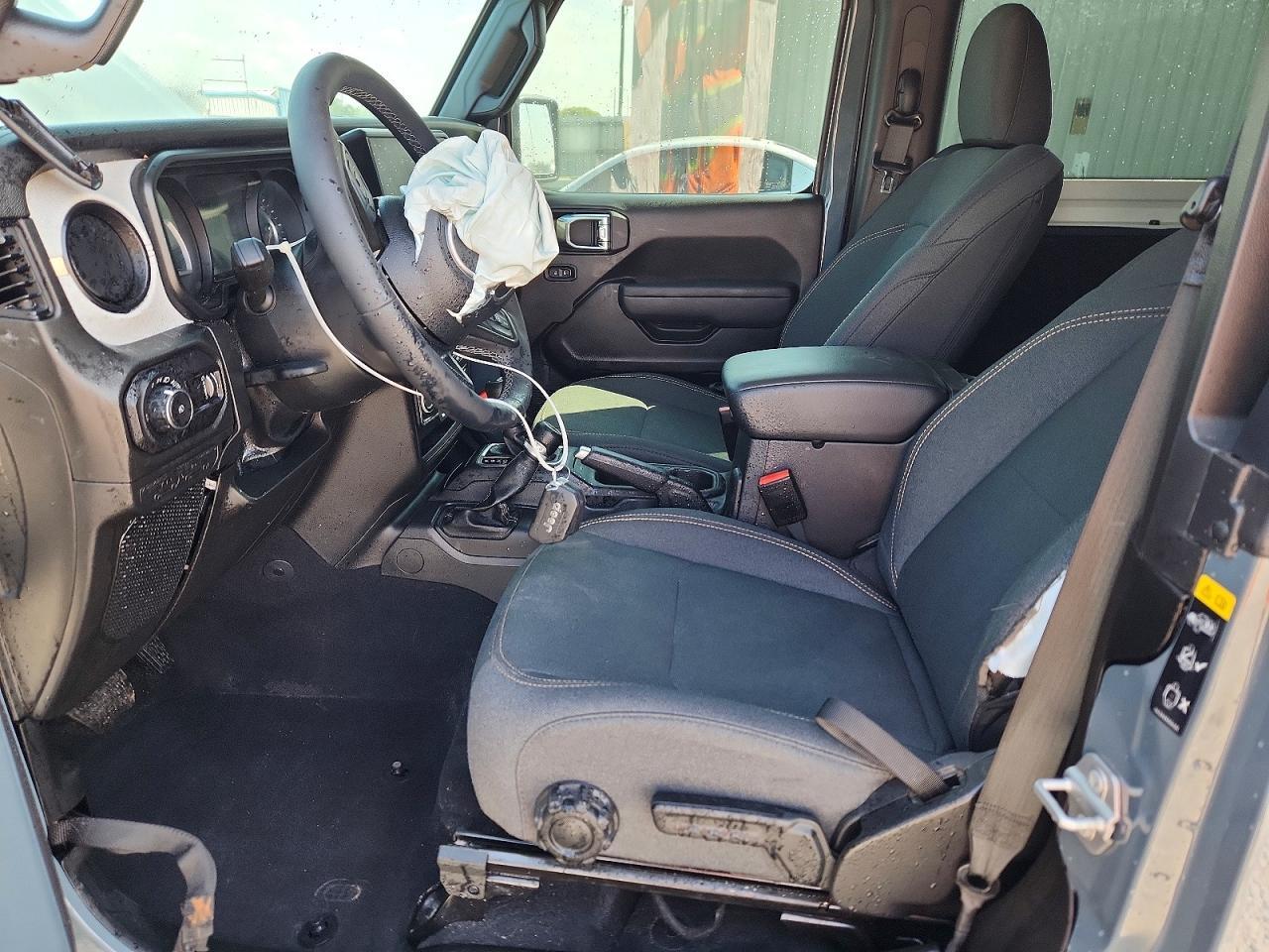 2025 Jeep Wrangler Sport - zdjęcie 7