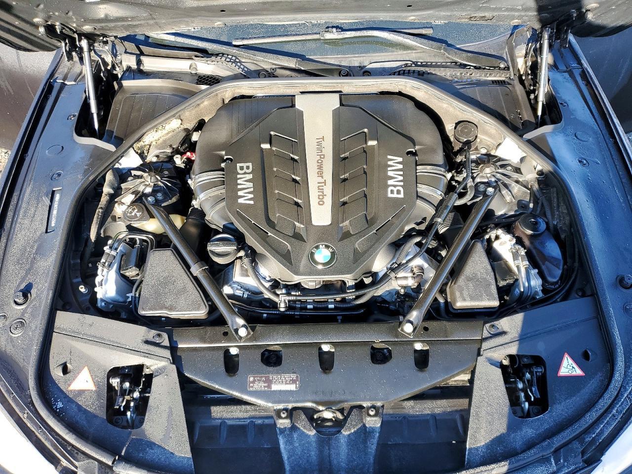 2013 BMW 750 Li - zdjęcie 11