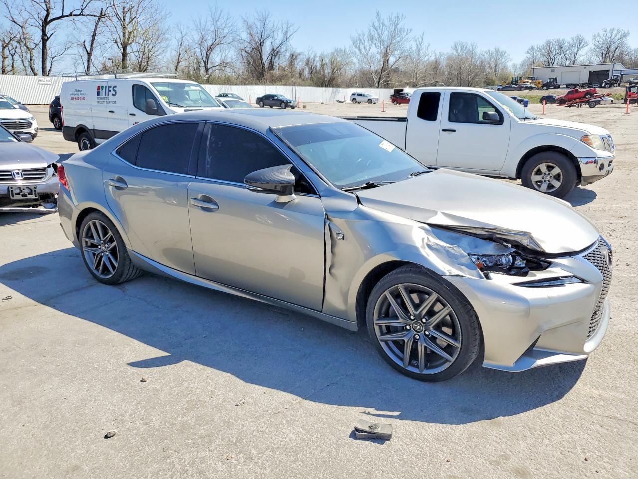 2016 Lexus Is 300 Base - zdjęcie 4