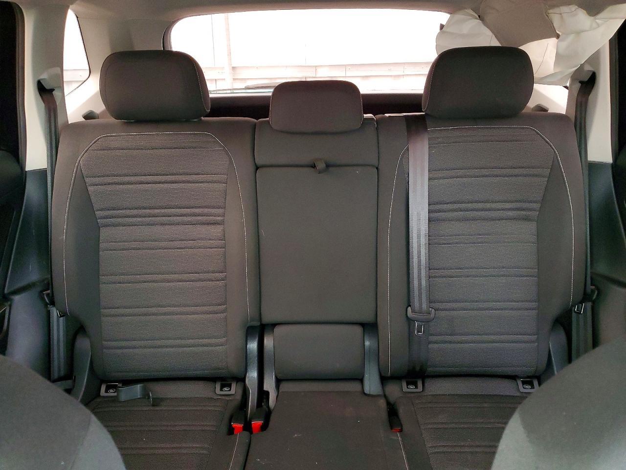 2024 Volkswagen Tiguan S - zdjęcie 10