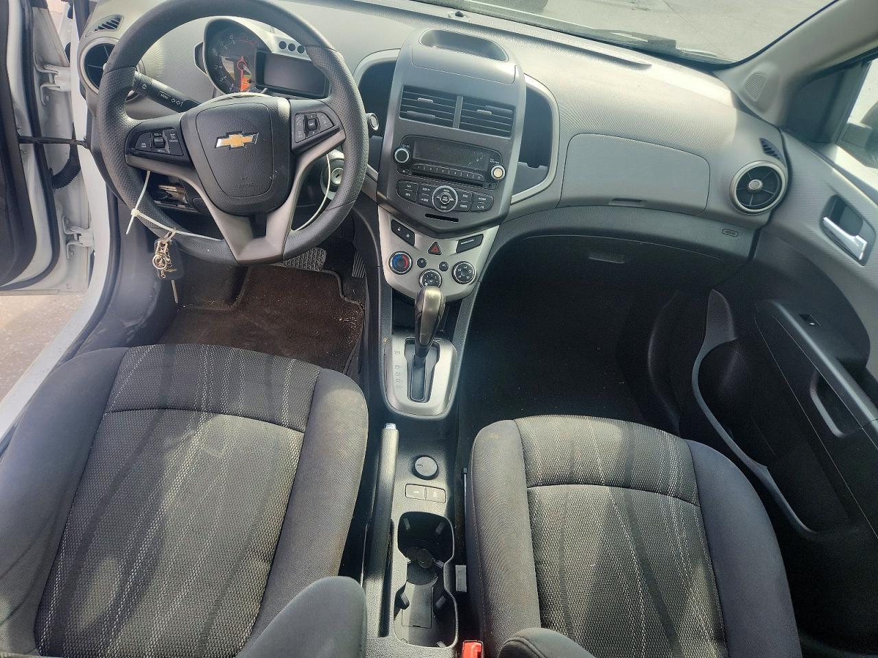 2015 Chevrolet Sonic Lt - zdjęcie 8