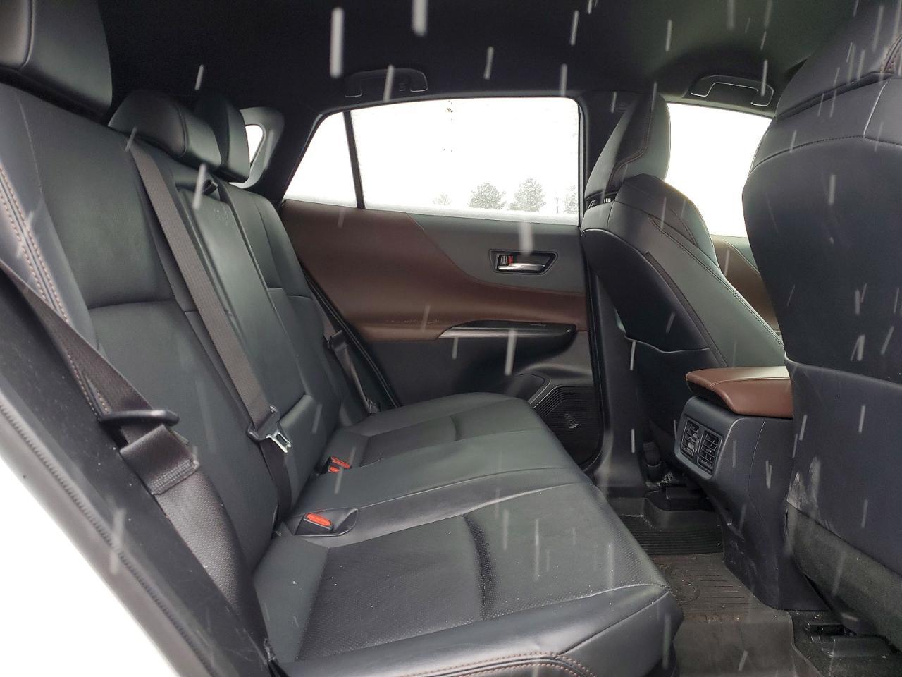 2021 Toyota Venza Xle - zdjęcie 11