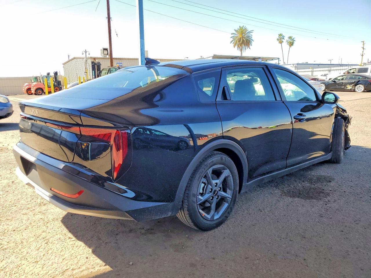 2026 Kia K4 Lxs - zdjęcie 3