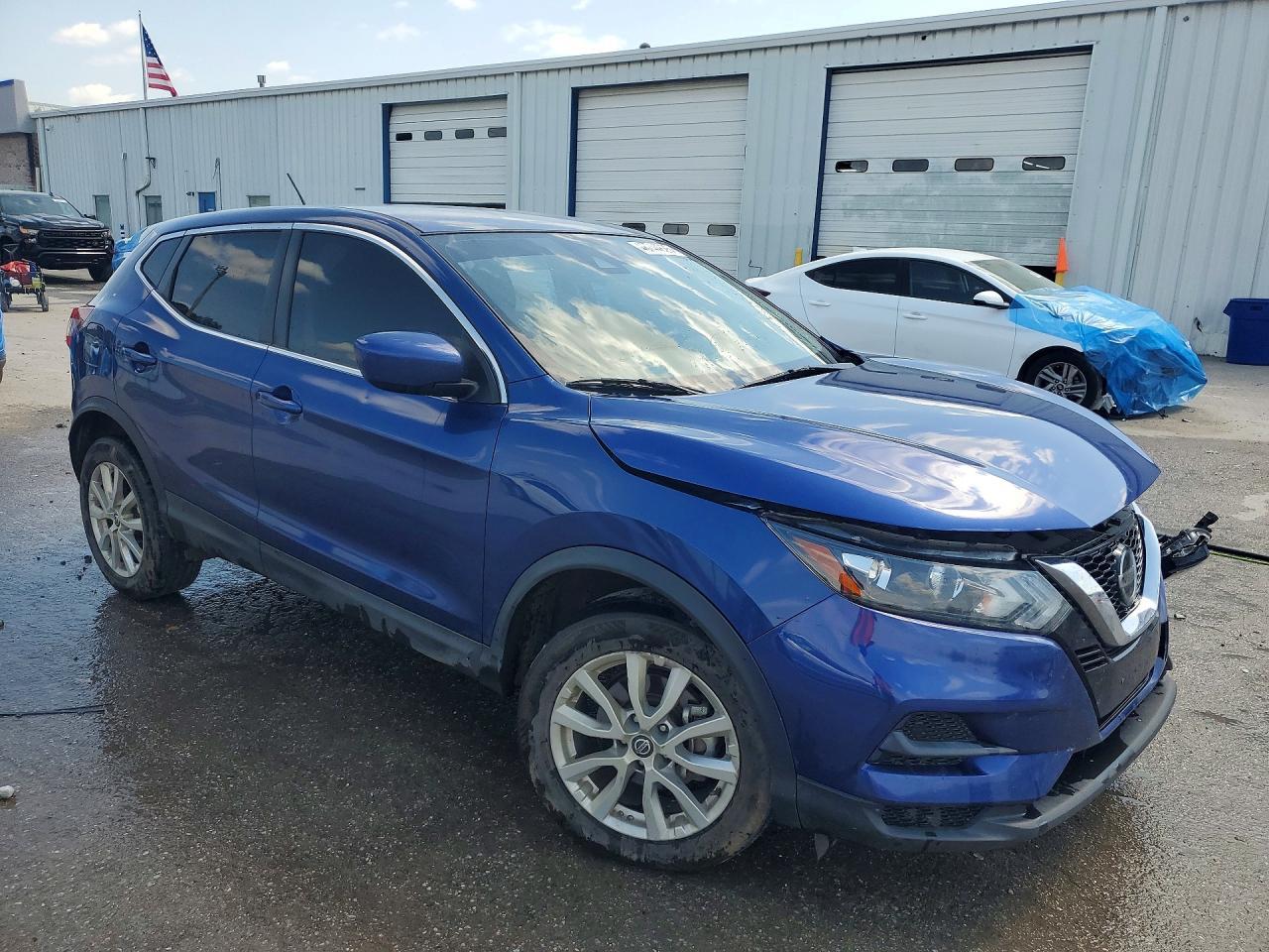 2021 Nissan Rogue Sport S - zdjęcie 4