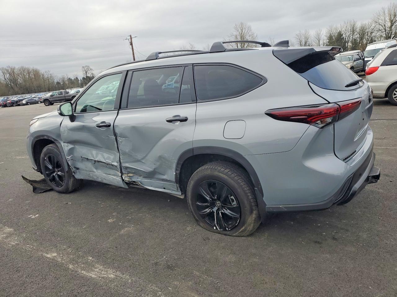 2025 Toyota Highlander Hybrid Xle Nightshade - zdjęcie 2