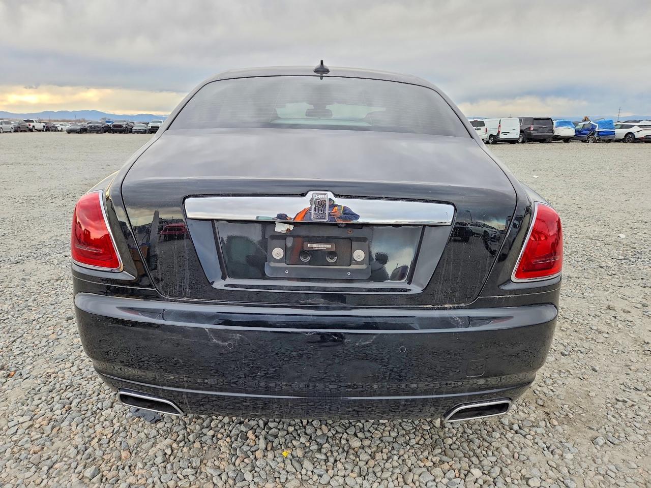 2014 Rolls-Royce Ghost - zdjęcie 6