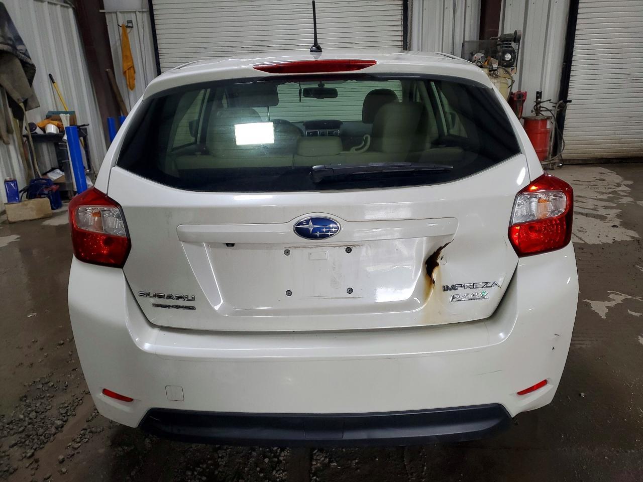 2015 Subaru Impreza Premium - zdjęcie 6