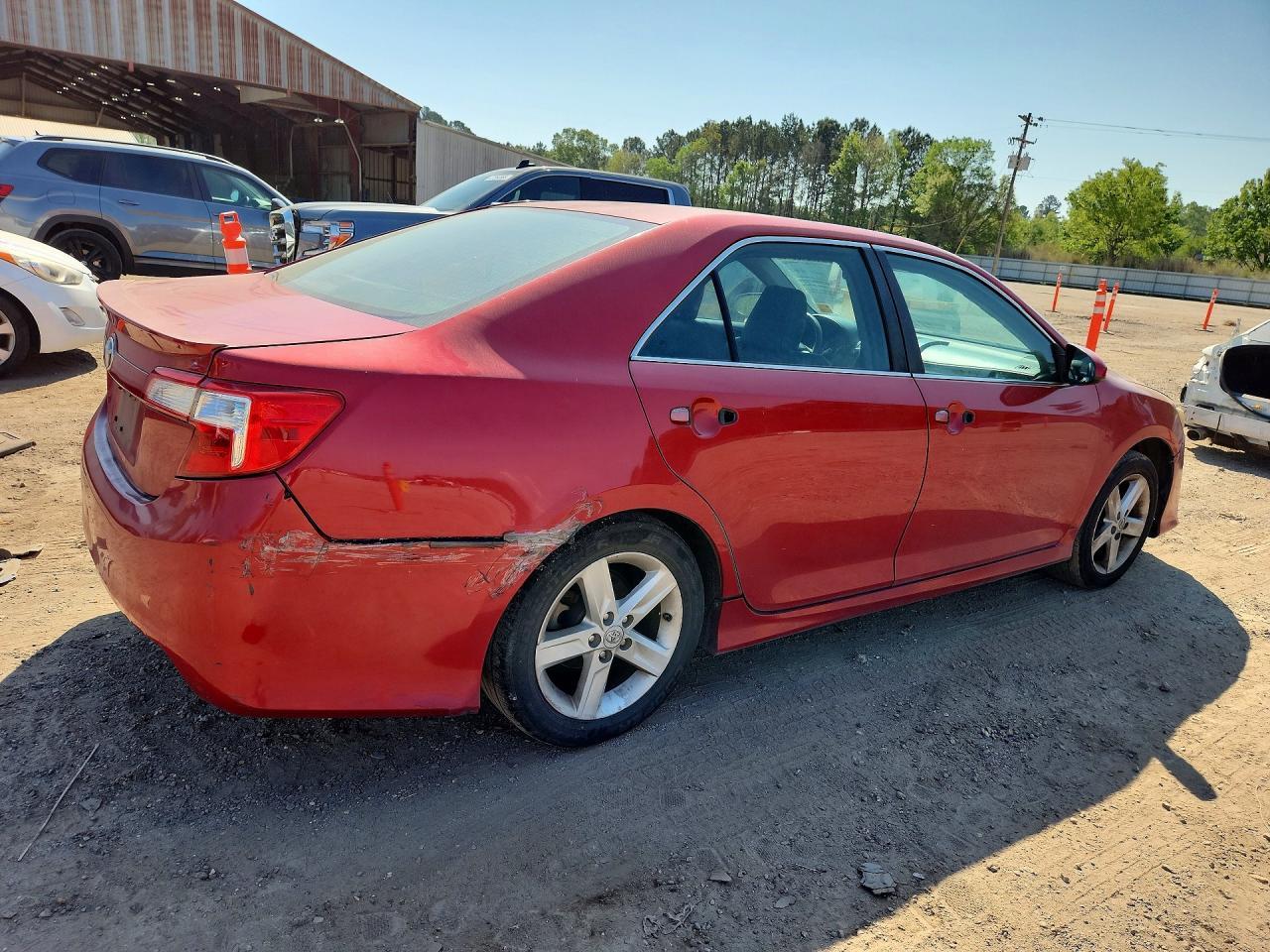 2013 Toyota Camry Se - zdjęcie 3