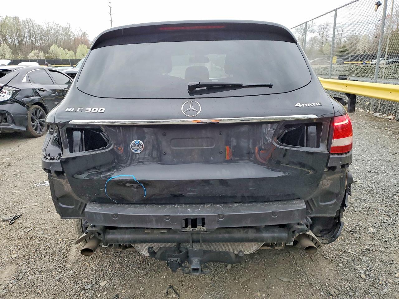 2019 Mercedes-Benz Glc 300 4Matic - zdjęcie 6