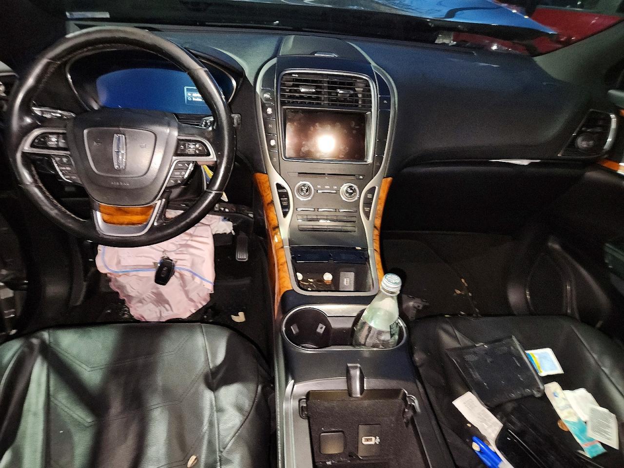 2019 Lincoln Nautilus Select - zdjęcie 8