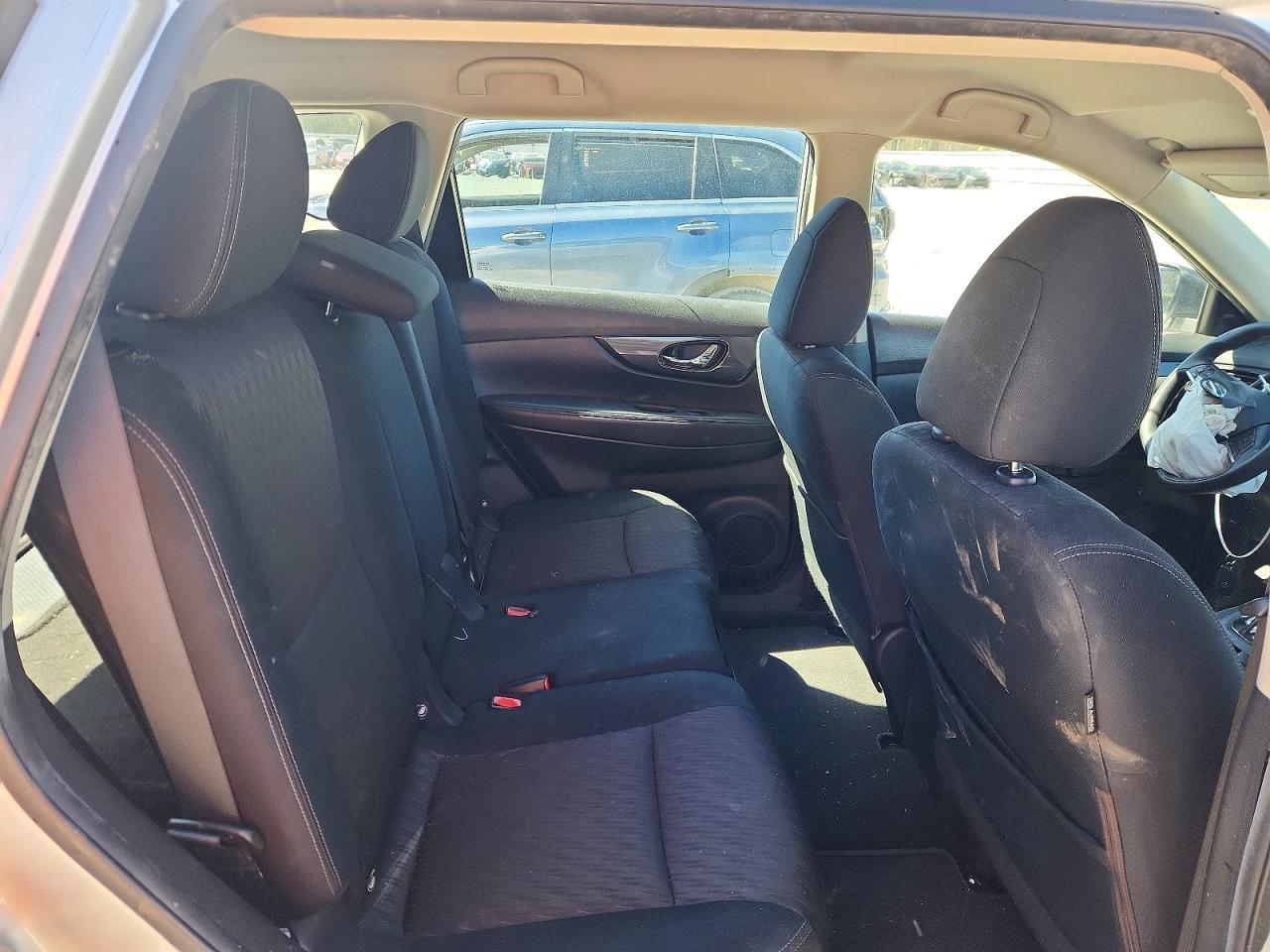 2018 Nissan Rogue S - zdjęcie 10