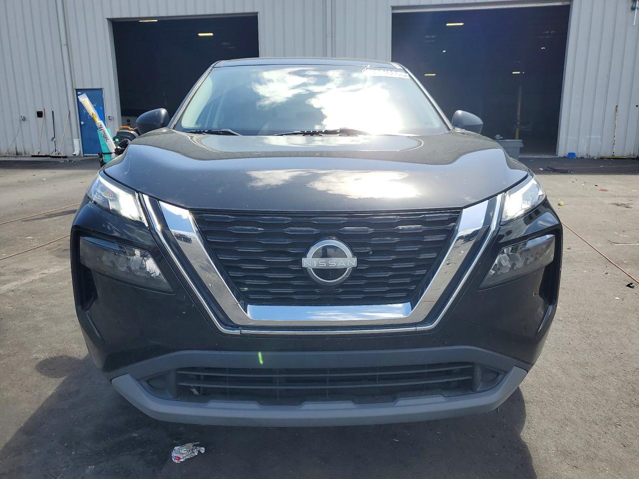 2023 Nissan Rogue S - zdjęcie 5