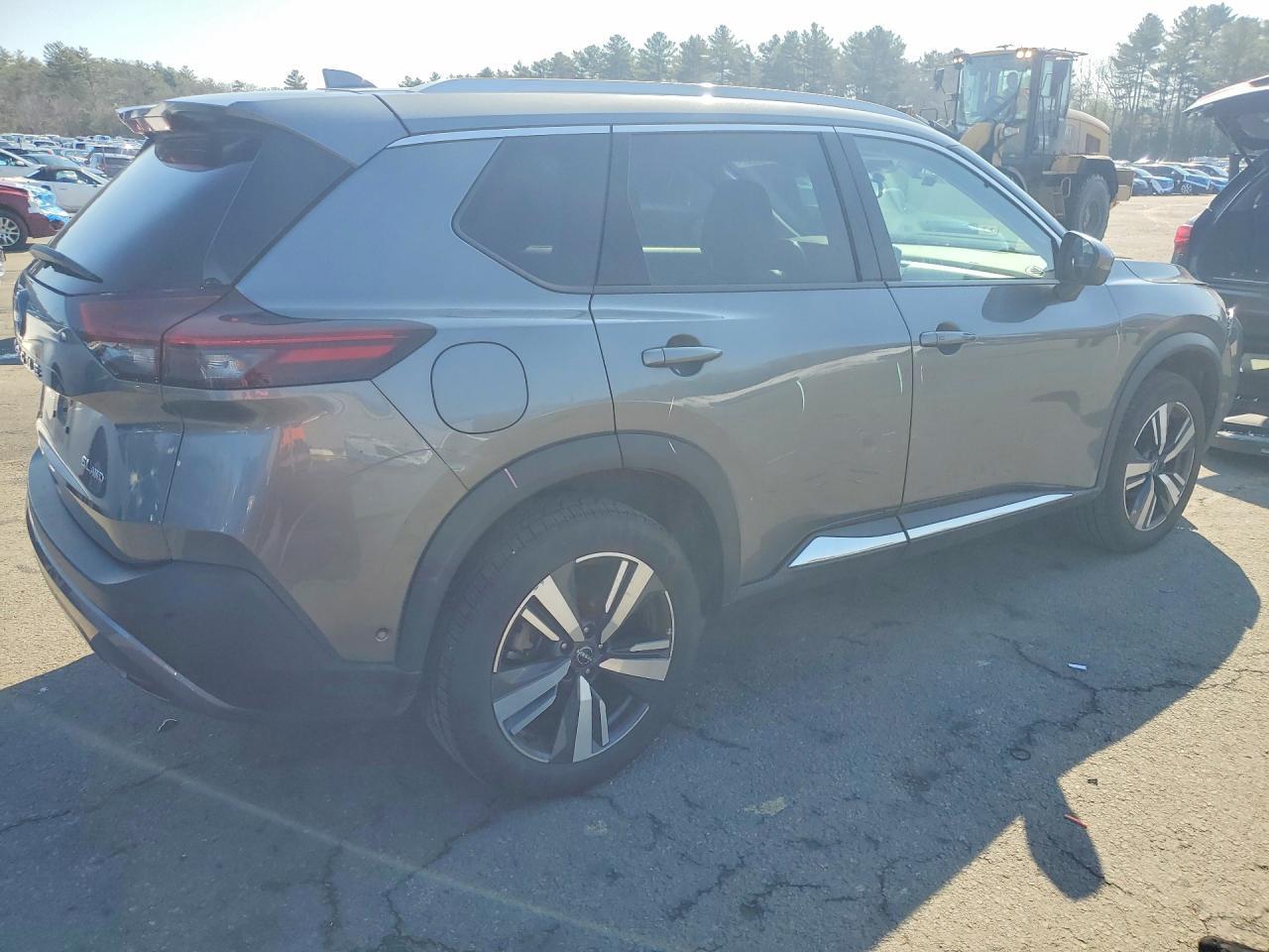 2023 Nissan Rogue Sl - zdjęcie 3