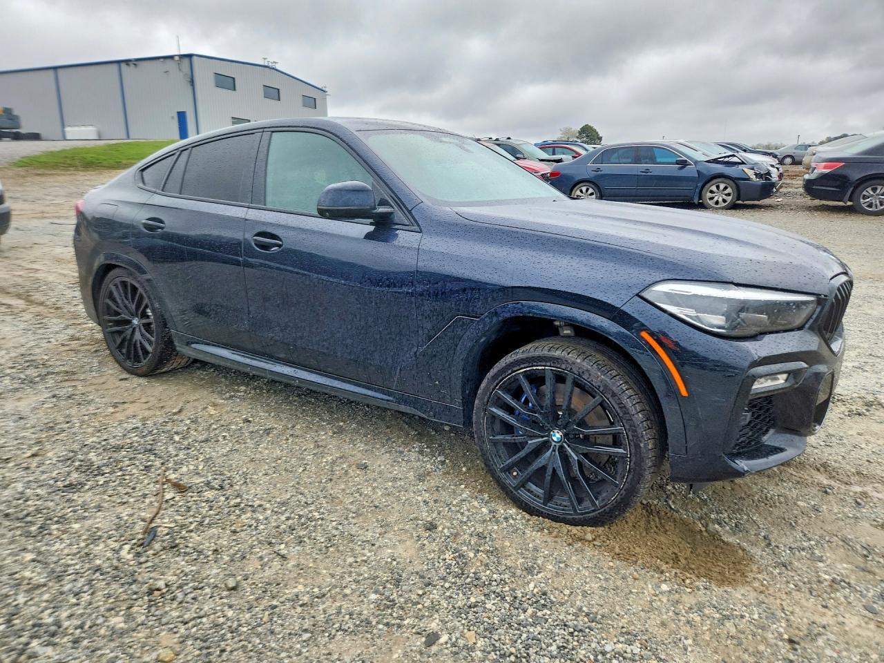 2021 BMW X6 M50I - zdjęcie 4