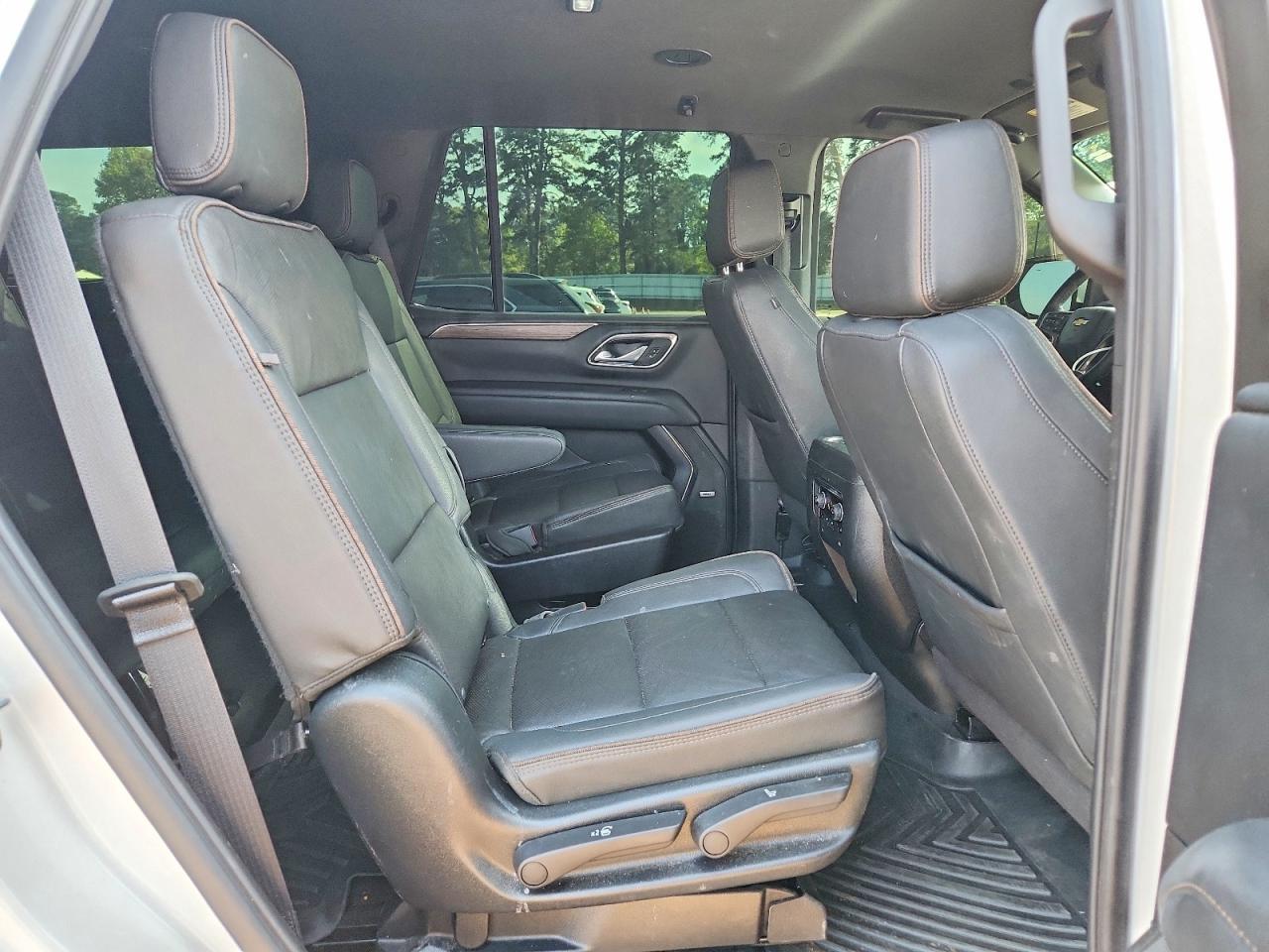 2023 Chevrolet Tahoe C1500 High Country - zdjęcie 11