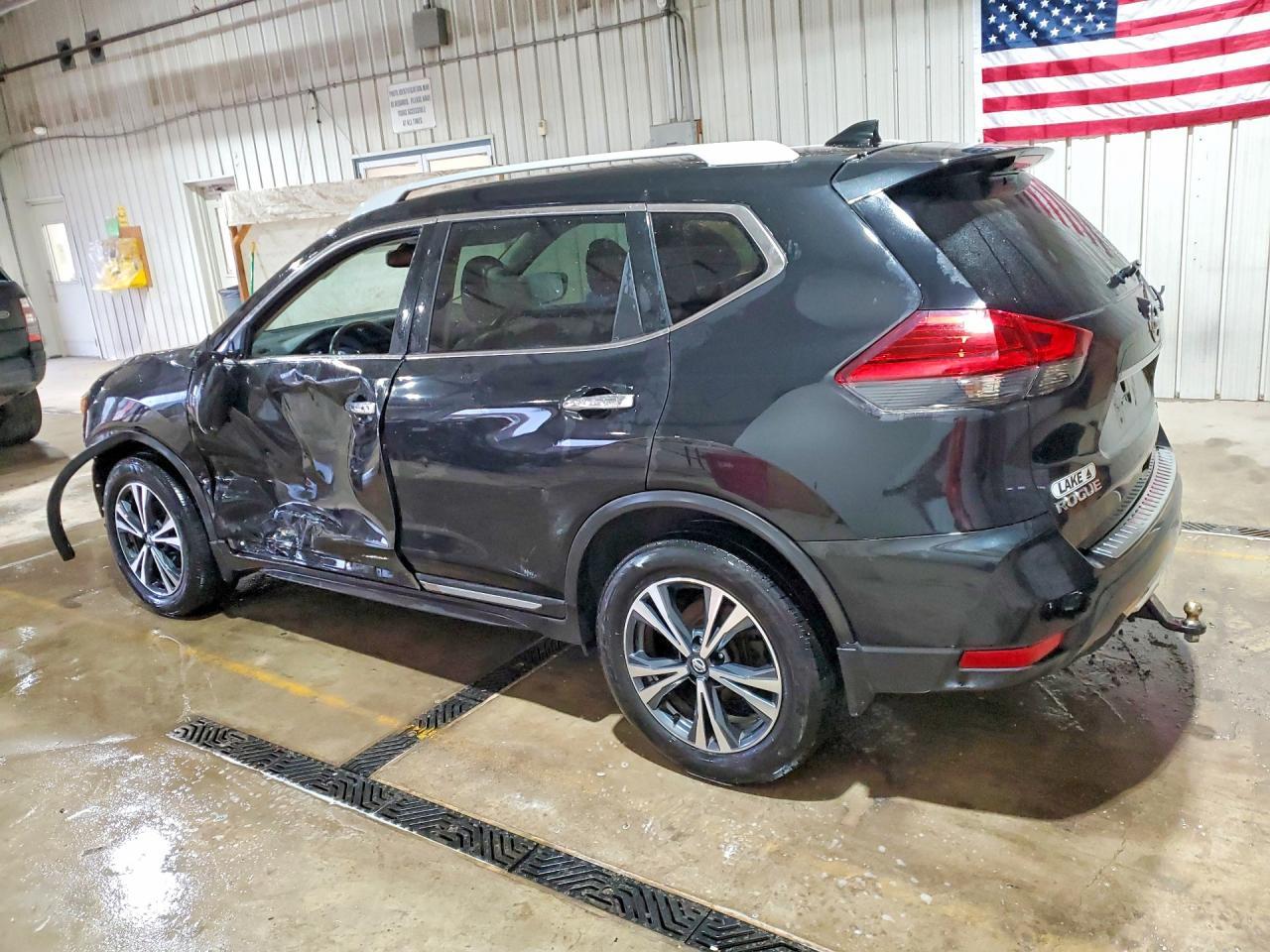 2017 Nissan Rogue Sl - zdjęcie 2