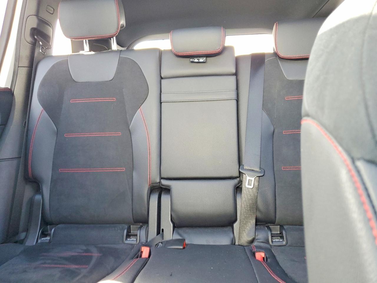 2020 Mercedes-Benz Glb 250 - zdjęcie 10