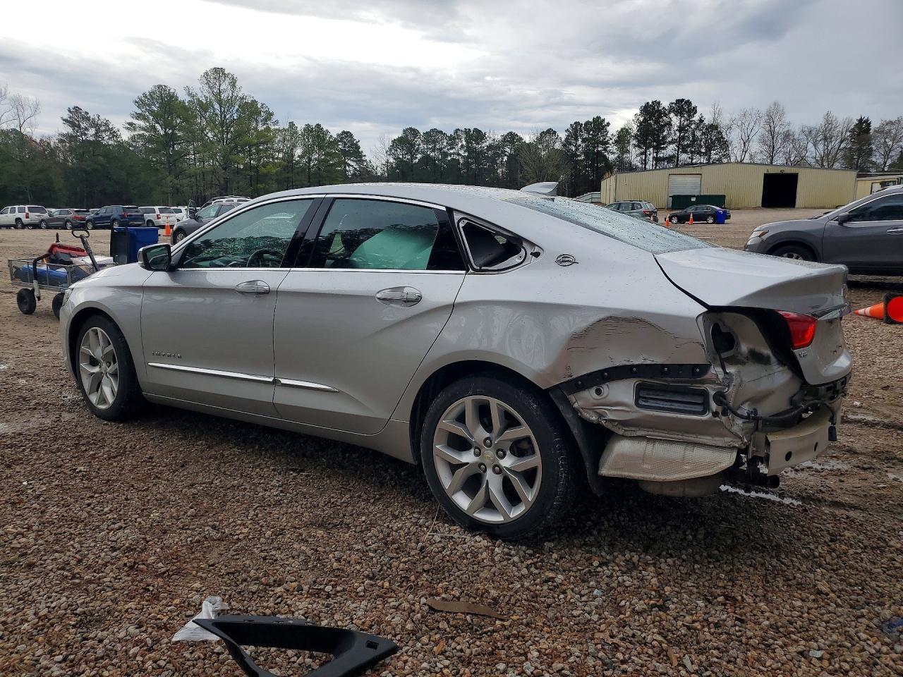 2016 Chevrolet Impala Ltz - zdjęcie 2