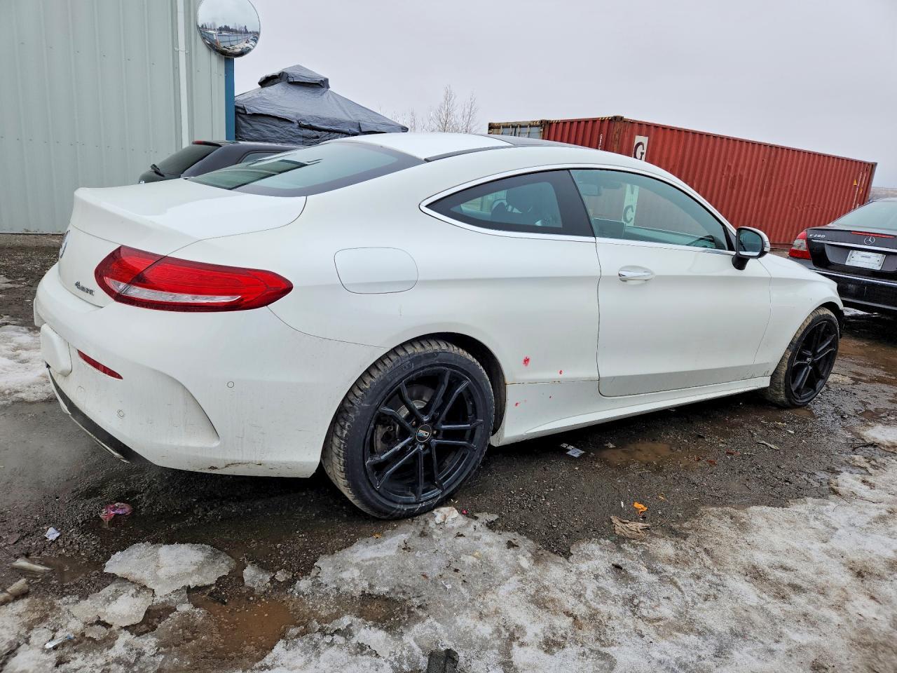 2017 Mercedes Benz C 300 4Matic - zdjęcie 3