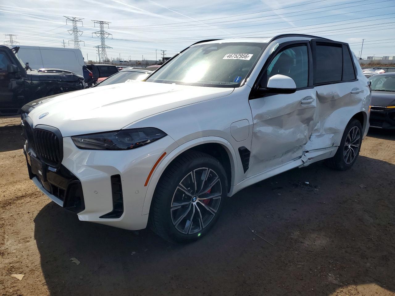 2026 BMW X5 xDrive50E - zdjęcie główne