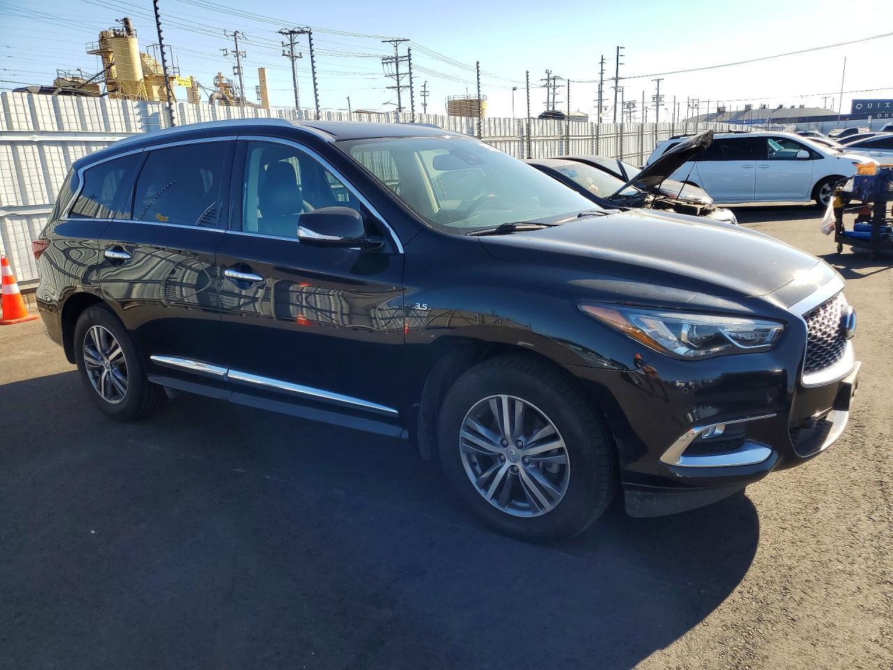 2020 Infiniti Qx60 Luxe - zdjęcie 4