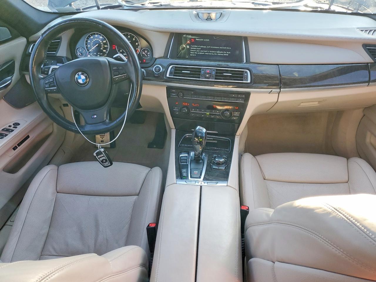 2013 BMW 750 Li - zdjęcie 8