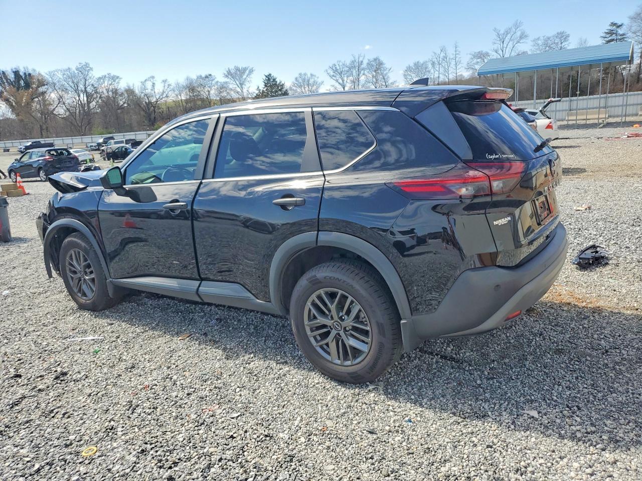 2023 Nissan Rogue S - zdjęcie 2