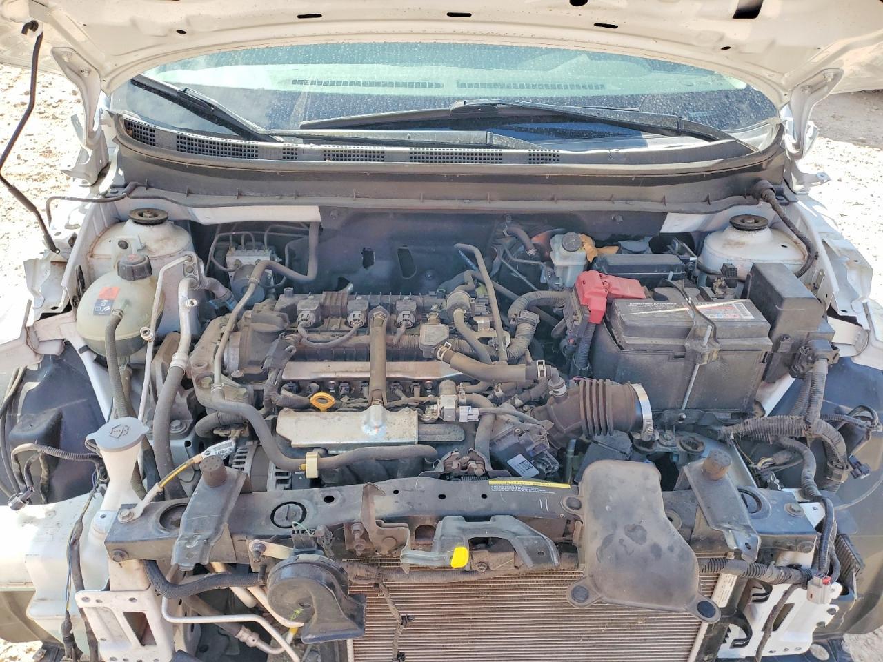 2021 Nissan Kicks S - zdjęcie 12