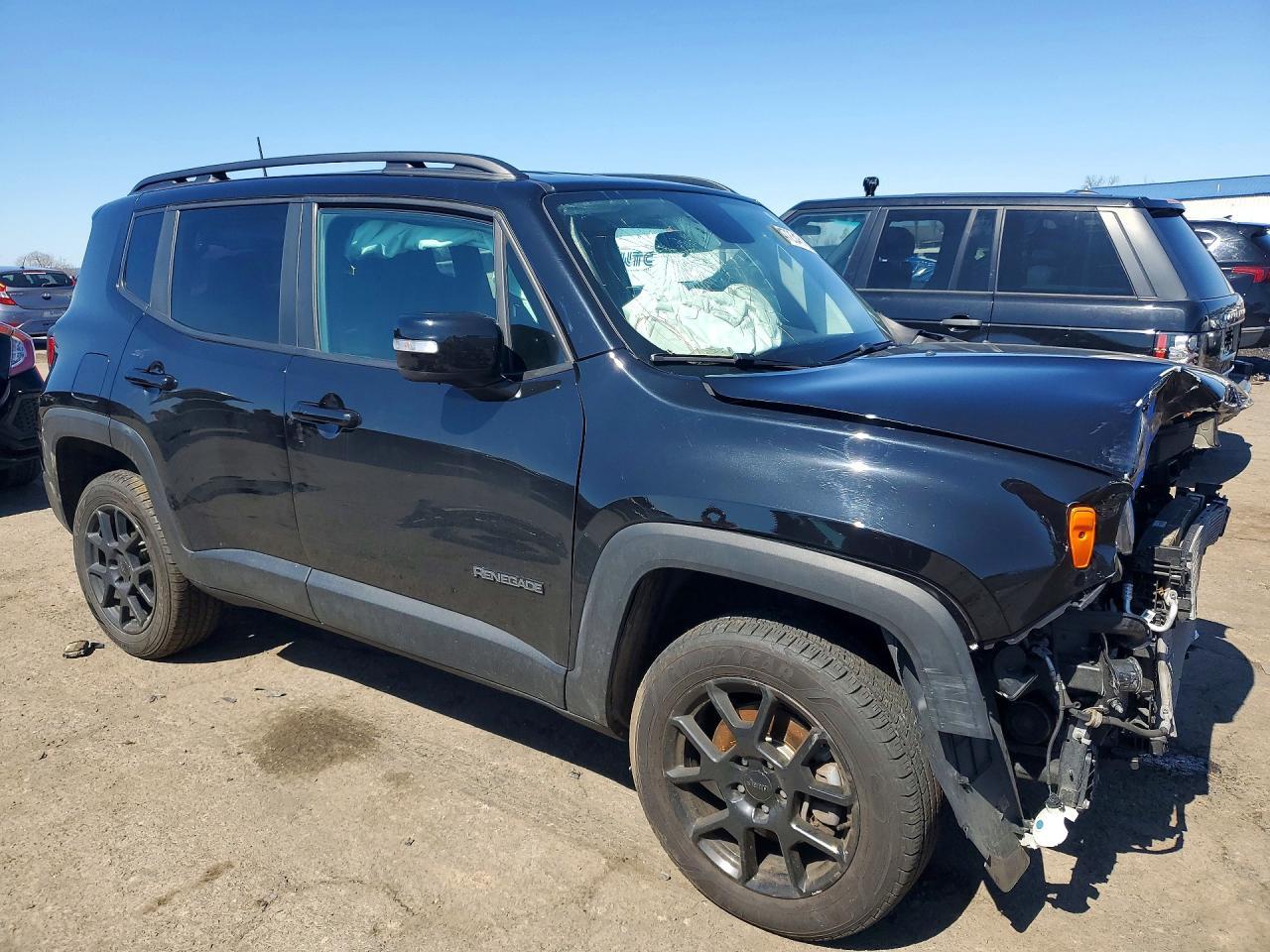 2020 Jeep Renegade Latitude - zdjęcie 4