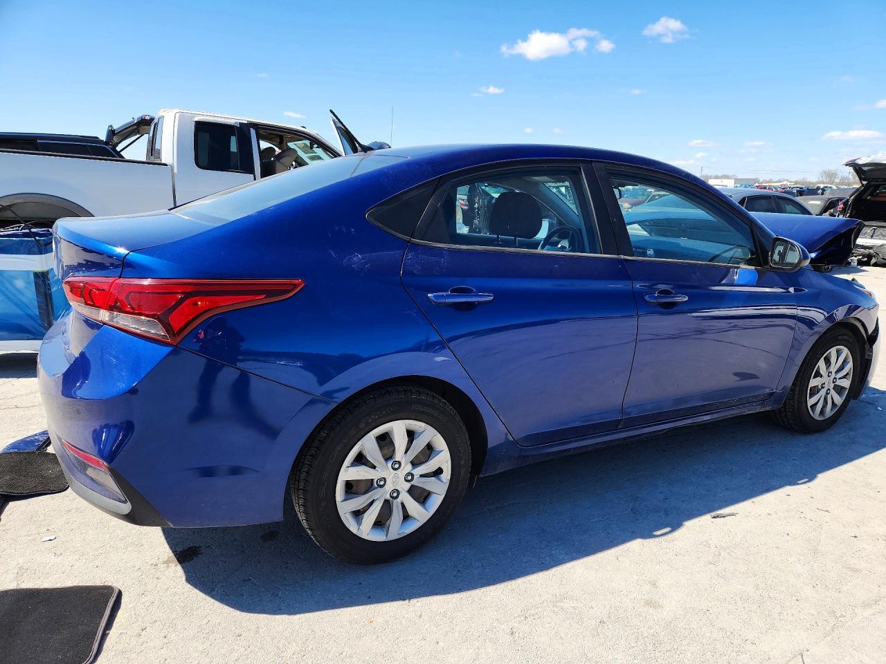2019 Hyundai Accent Se - zdjęcie 3