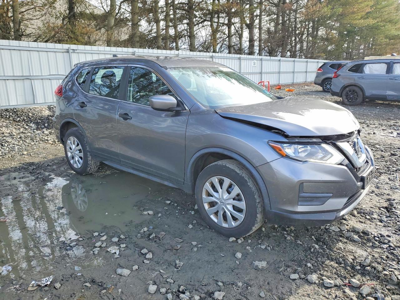 2020 Nissan Rogue S - zdjęcie 4