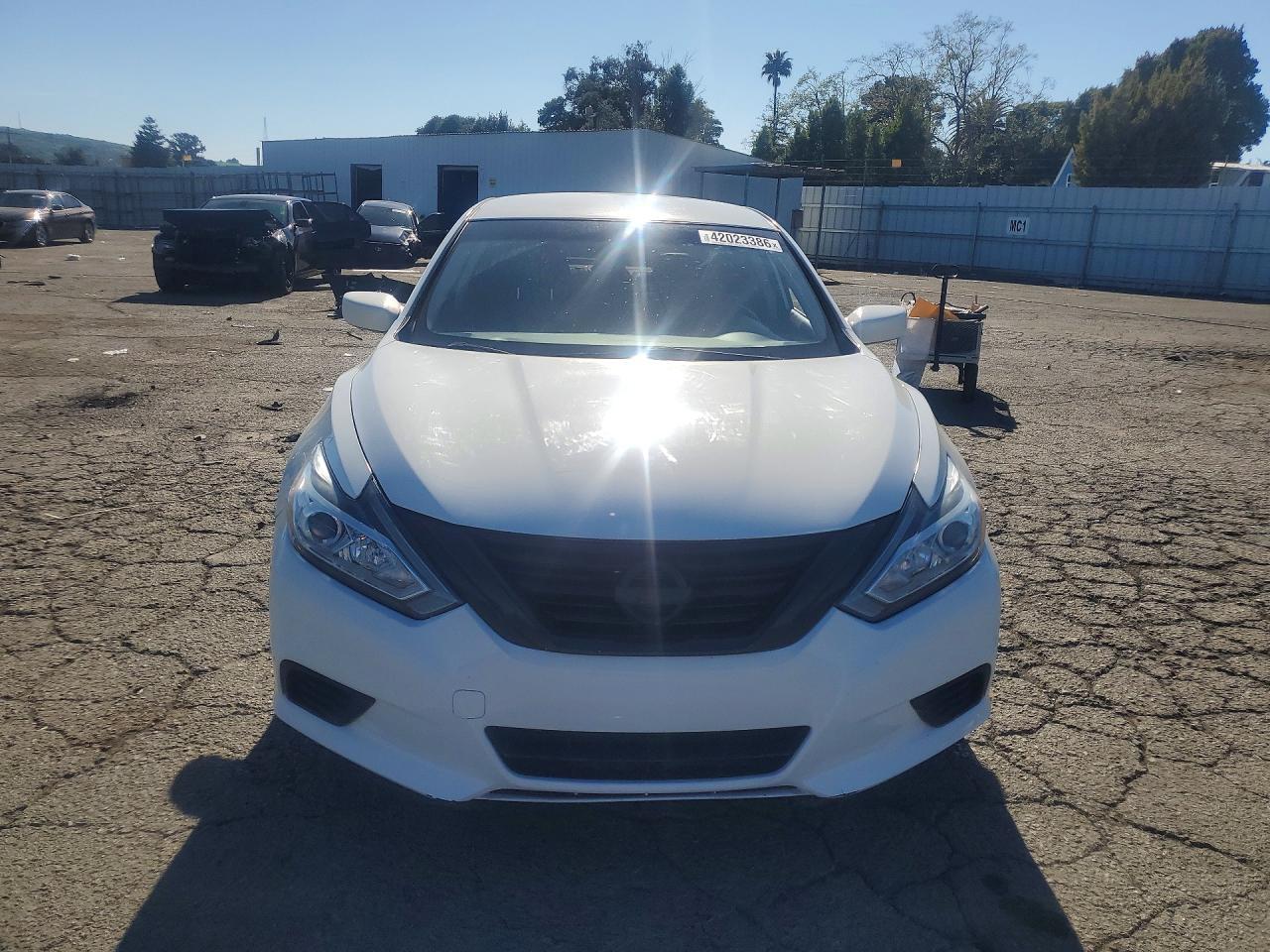 2017 Nissan Altima 2.5 S - zdjęcie 5