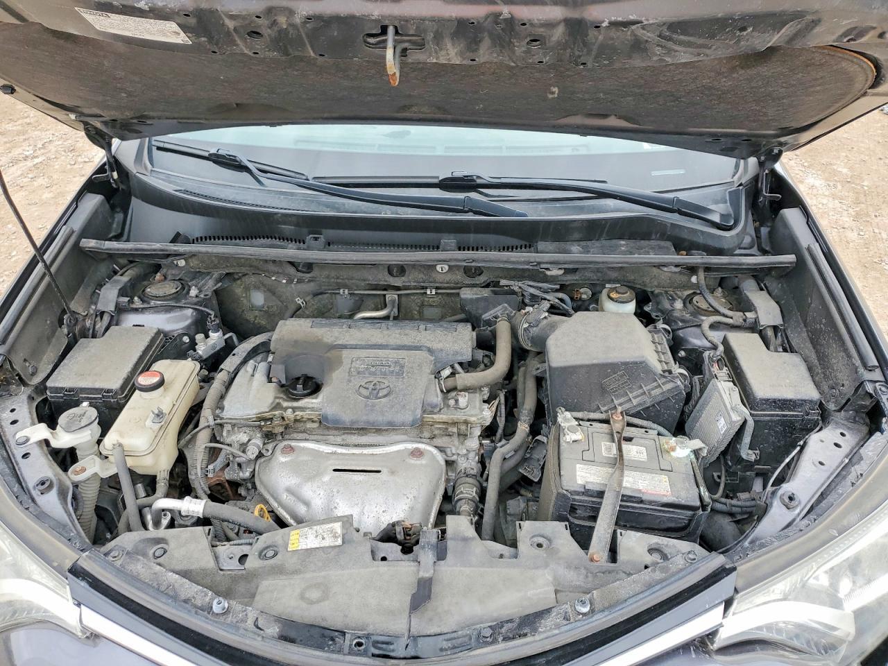 2016 Toyota Rav4 Le - zdjęcie 12