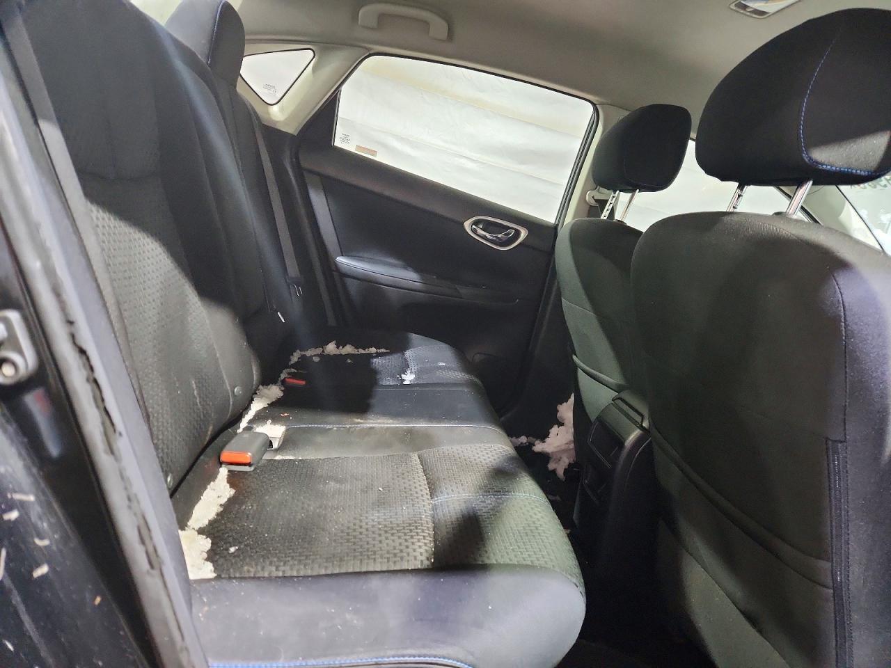 2017 Nissan Sentra Sr - zdjęcie 10