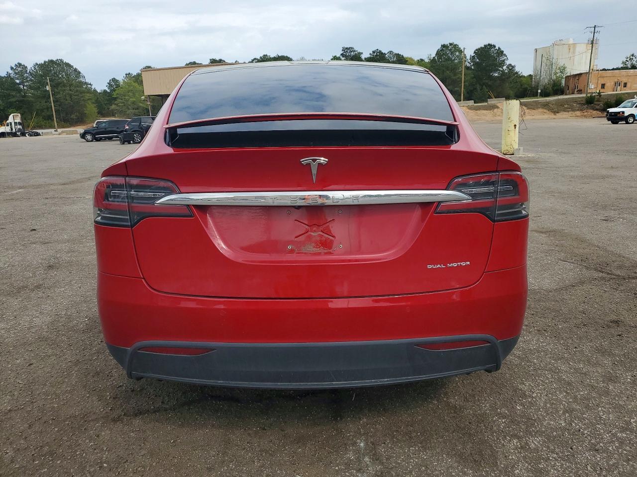 2021 Tesla Model X - zdjęcie 6