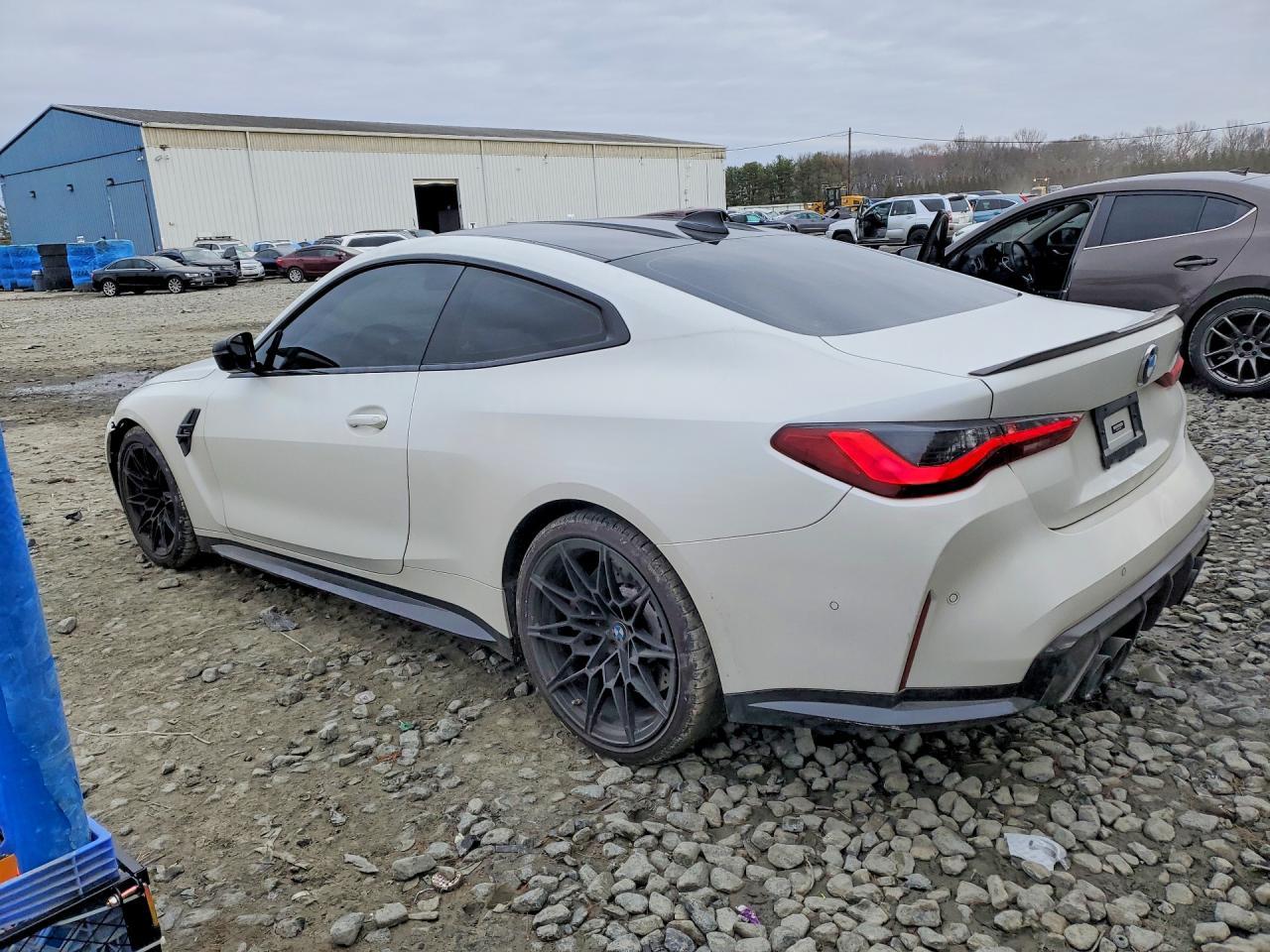 2022 BMW M4 Competition - zdjęcie 2