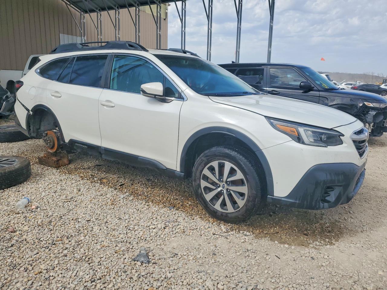 2021 Subaru Outback Premium - zdjęcie 4